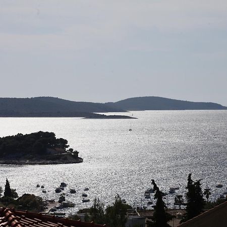 Apartments Divkovic Đảo Hvar Ngoại thất bức ảnh